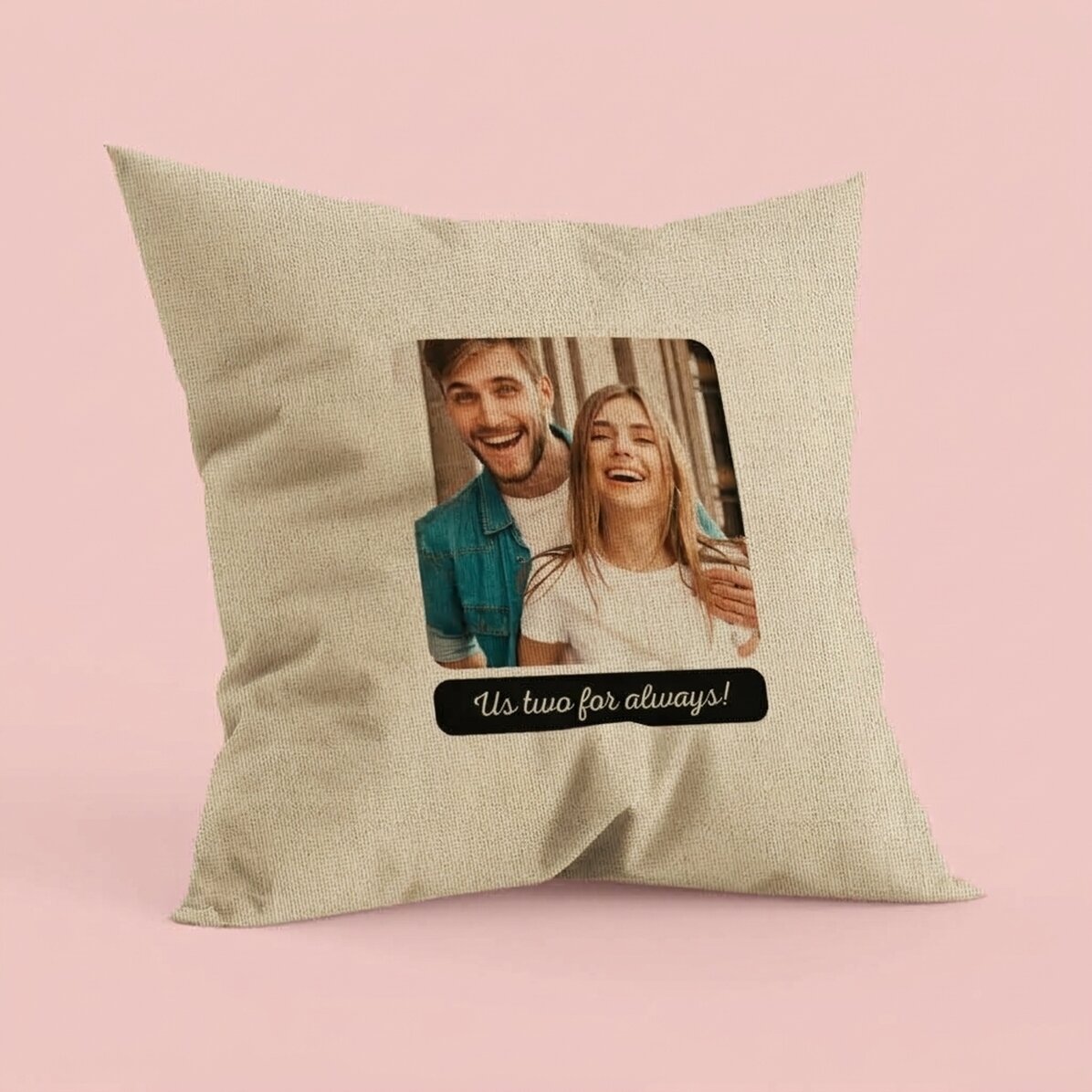 Cojín personalizado con una foto cuadrada y un texto: «Para siempre» - En