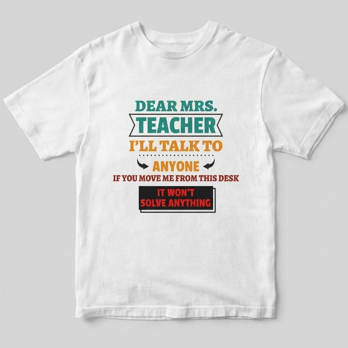 Camiseta de algodón personalizada con texto: «Hablo con todo el mundo»