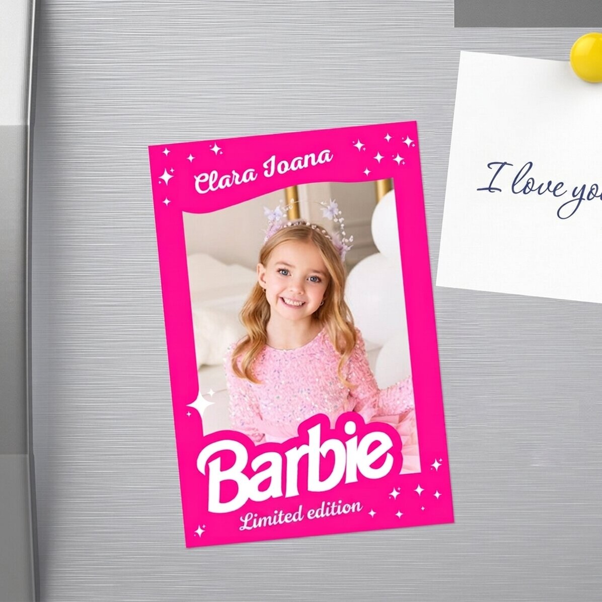 Imán de 10 x 15 cm personalizado con una foto y un texto - Barbie