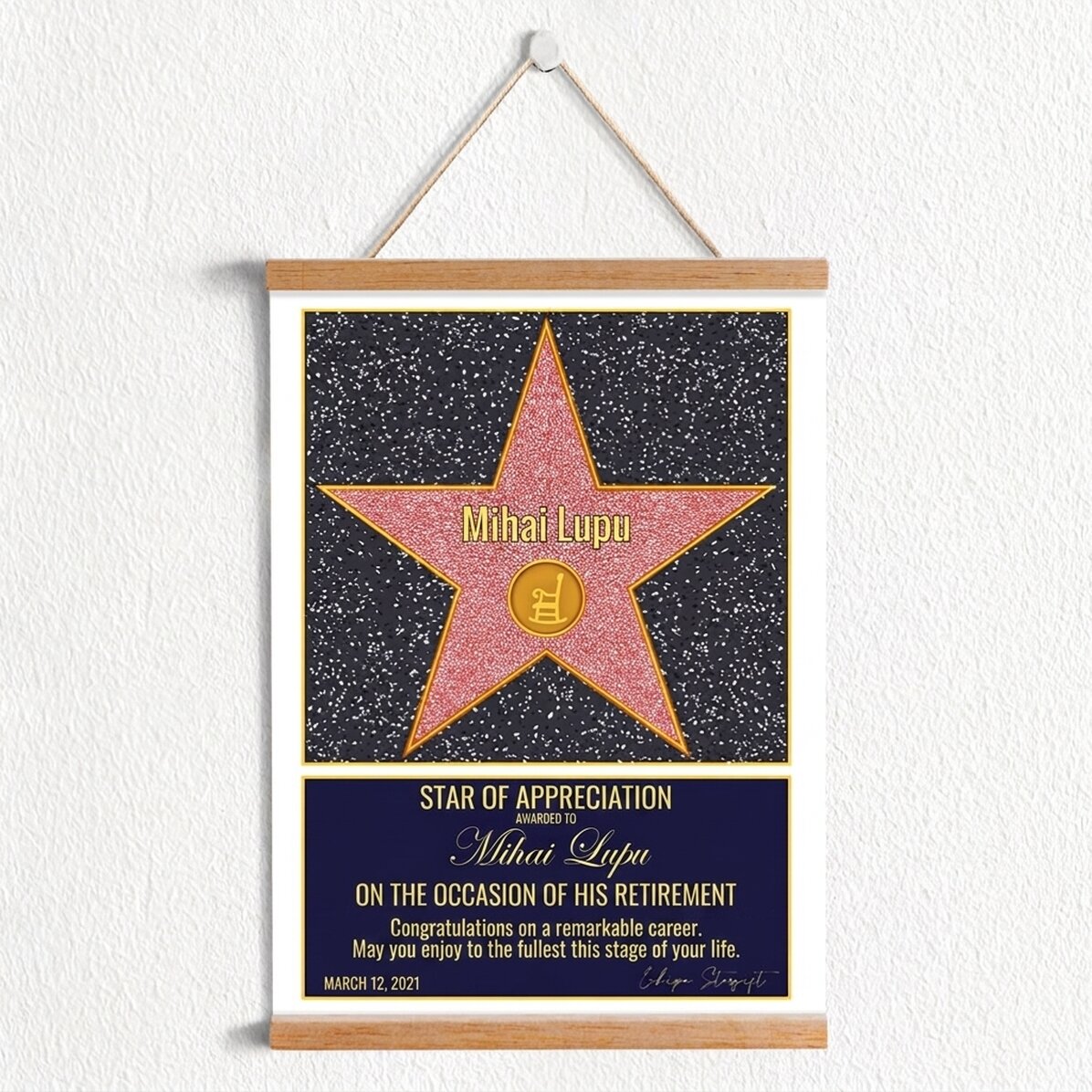 Lámina con colgador personalizada con texto: «La estrella de la gratitud por la jubilación»