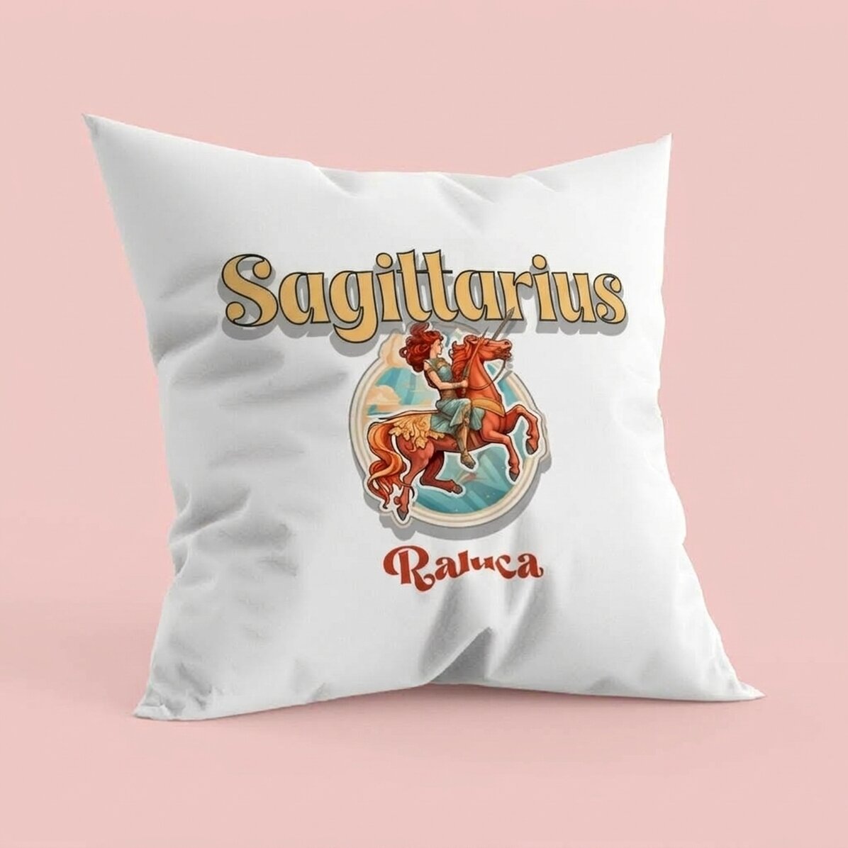 Cojín personalizado con nombre y signo del zodiaco: Sagitario