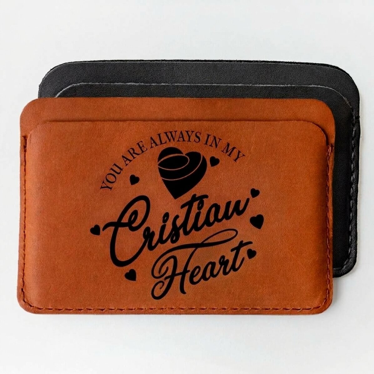 Cartera de piel personalizada con la frase «Always in my heart»