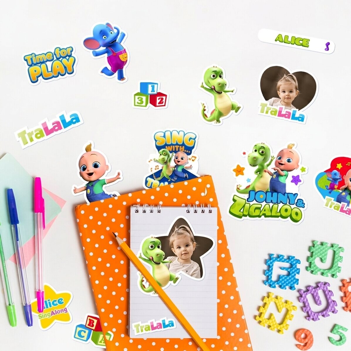 Juego de pegatinas (etiquetas autoadhesivas) personalizadas con texto e imágenes - TraLaLa