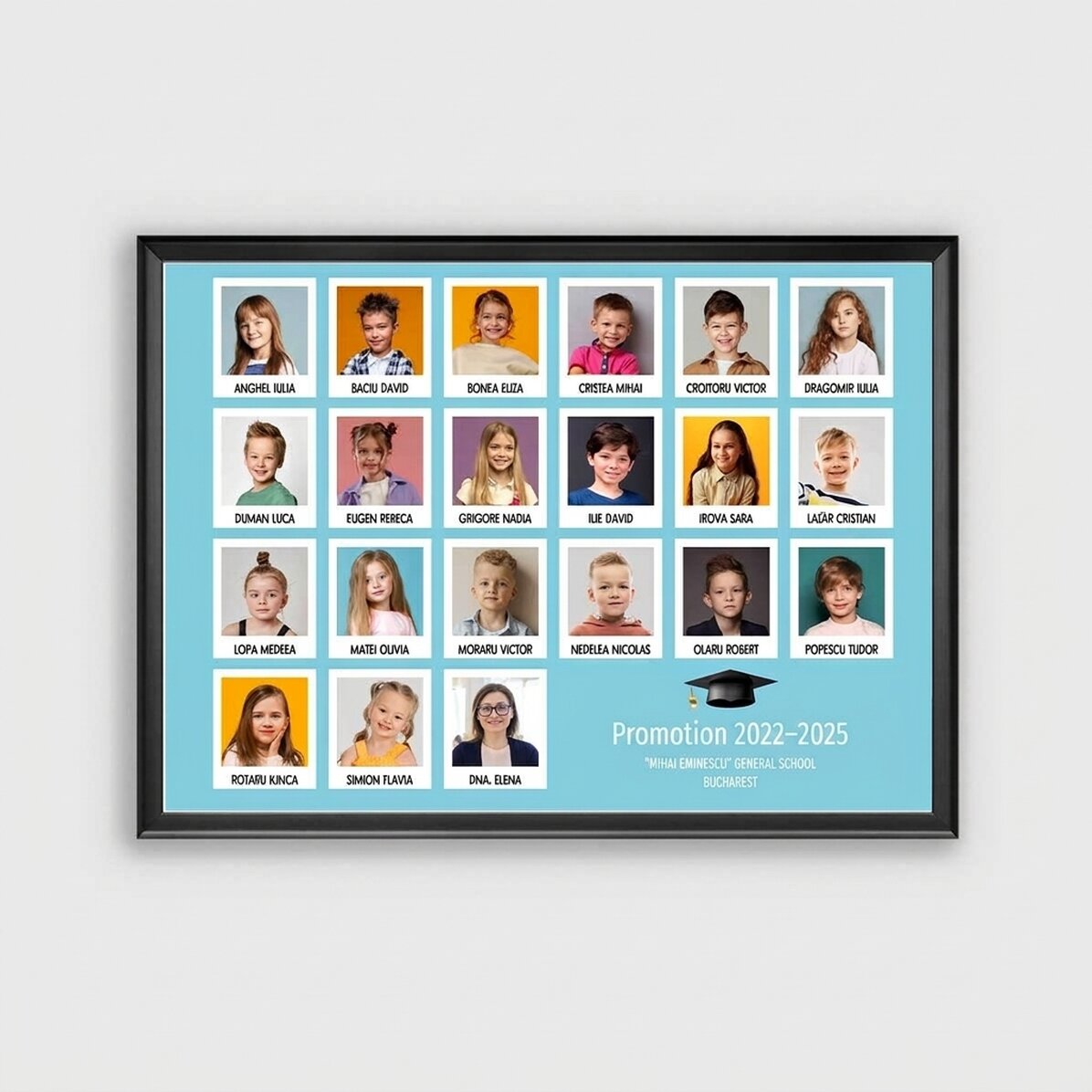 Cuadro personalizado con texto y 21 fotos - Graduación