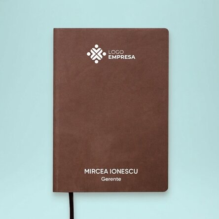 Agenda de piel personalizada a color con logotipo y nombre