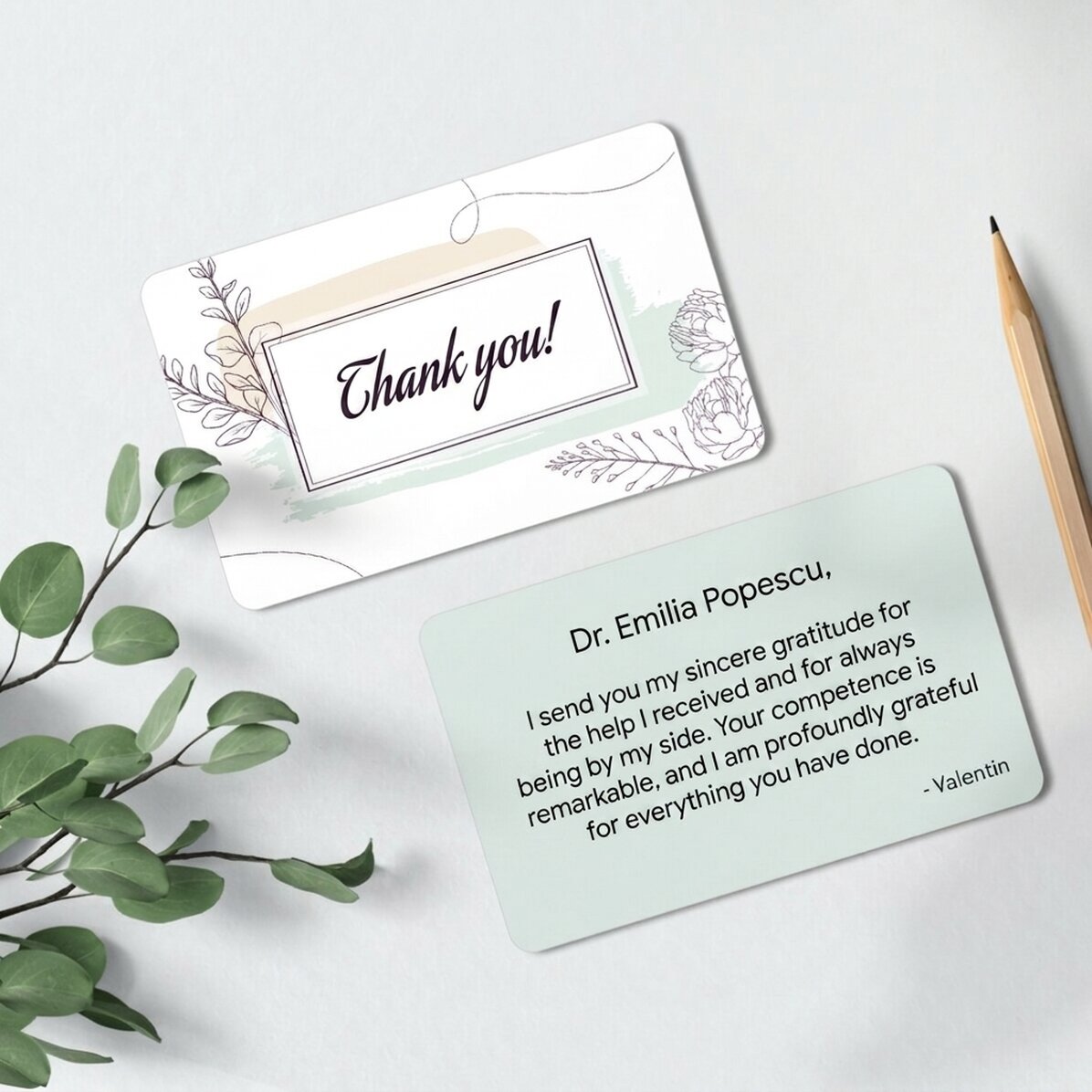 Tarjeta de aluminio personalizada por ambas caras con mensaje: «Gracias»