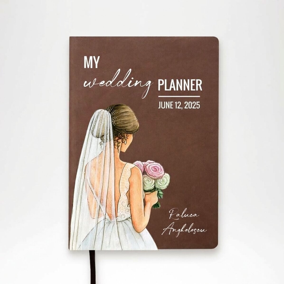 Agenda personalizada con texto: «My wedding planner»