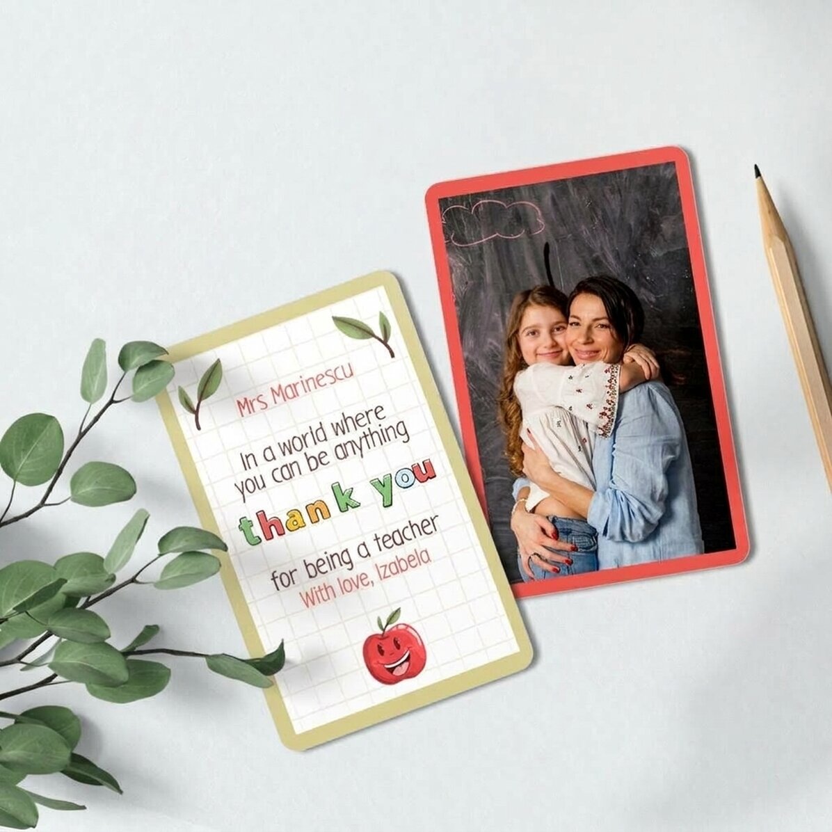 Tarjeta de aluminio personalizada por ambas caras con un mensaje y una foto - gracias