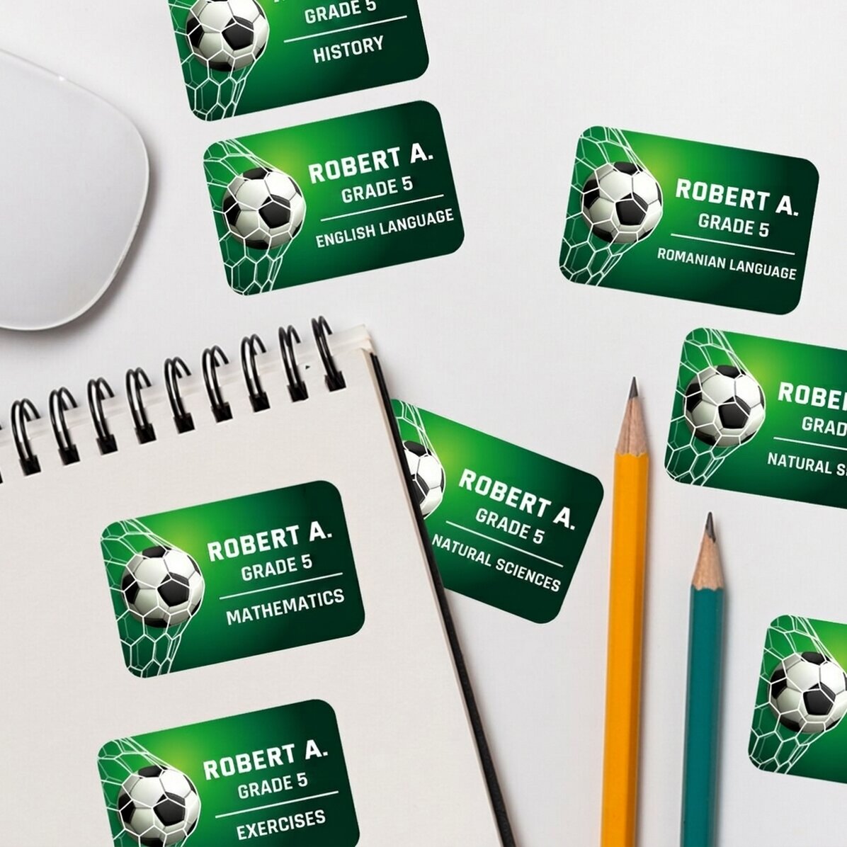 Lote de 8 pegatinas (etiquetas autoadhesivas) personalizadas para el colegio - Fútbol