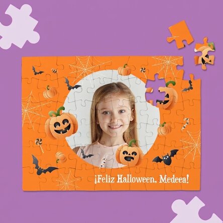 Rompecabezas personalizado con una foto y un mensaje: «Feliz Halloween»