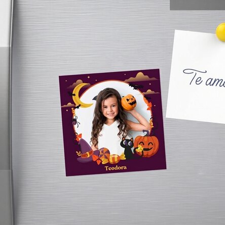 Imán de 10x10 personalizado con una foto y un texto: «Happy Halloween»