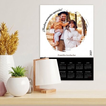 Póster calendario personalizado con una foto y un mensaje: ¡Nuestros momentos especiales!