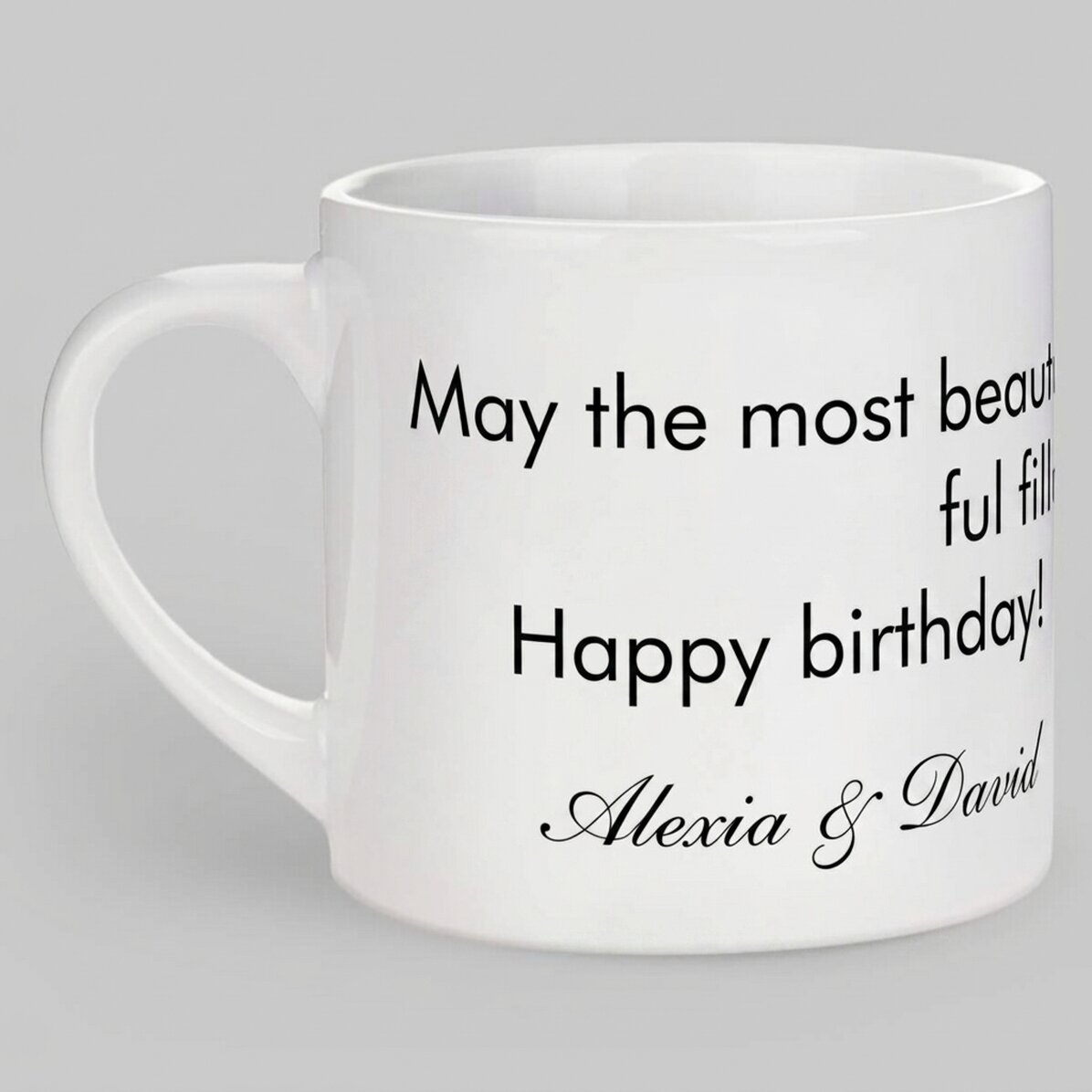 Taza de espresso personalizada con texto: un mensaje para tus seres queridos