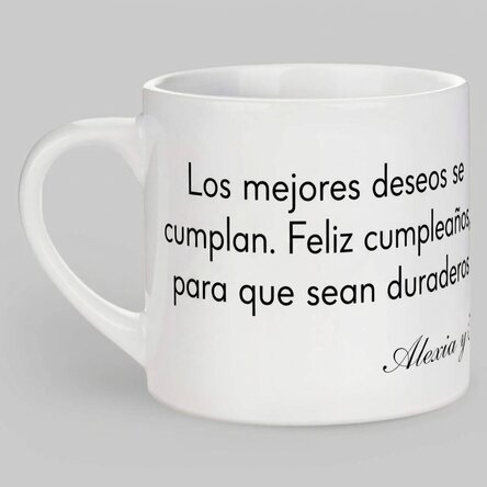 Taza de espresso personalizada con texto: un mensaje para tus seres queridos