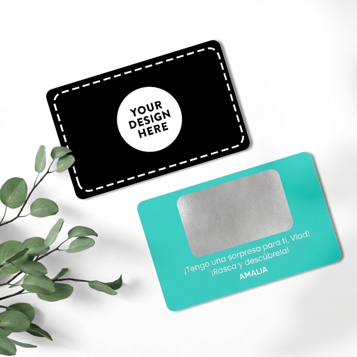 Tarjeta de aluminio rascable personalizada por ambas caras con mensaje e imagen