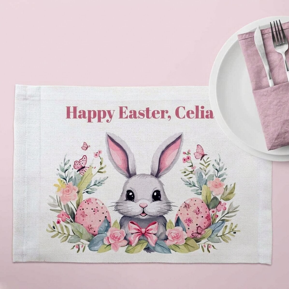 Portaplatos personalizado con texto: «Conejito de Pascua»
