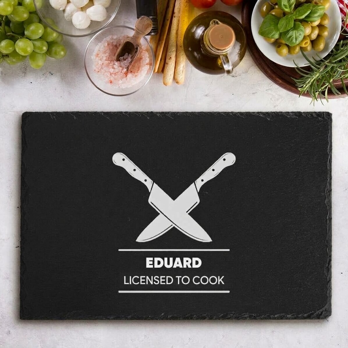 Placa de pizarra grabada y personalizada con texto: «Licenciado en cocina»