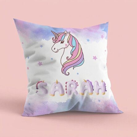 Almohada personalizada con nombre - Unicornio