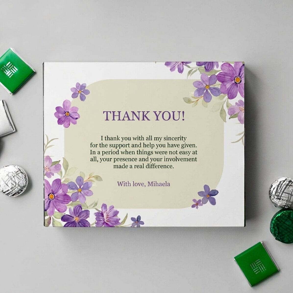 Caja de bombones personalizada con mensaje: «¡Gracias!»