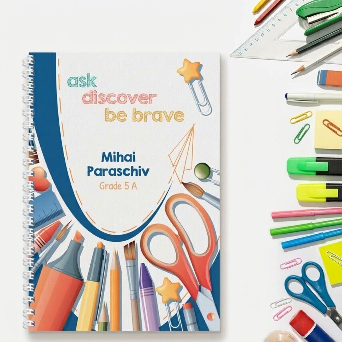 Cuaderno personalizado con texto - Be curious
