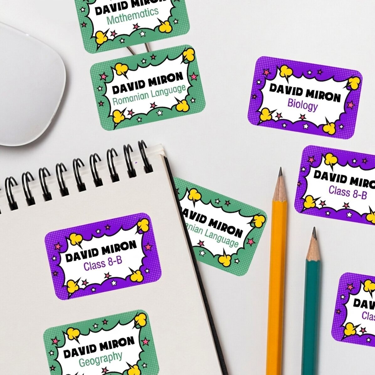 Lote de 8 pegatinas (etiquetas autoadhesivas) personalizadas para el colegio - Cómics