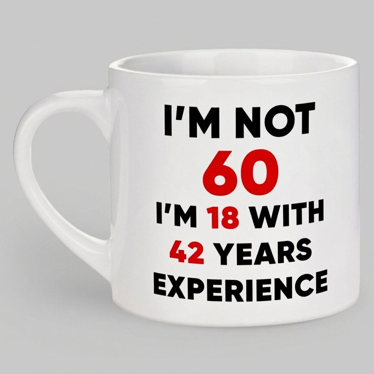 Taza de café espresso personalizada con el texto: «¡Feliz cumpleaños!»