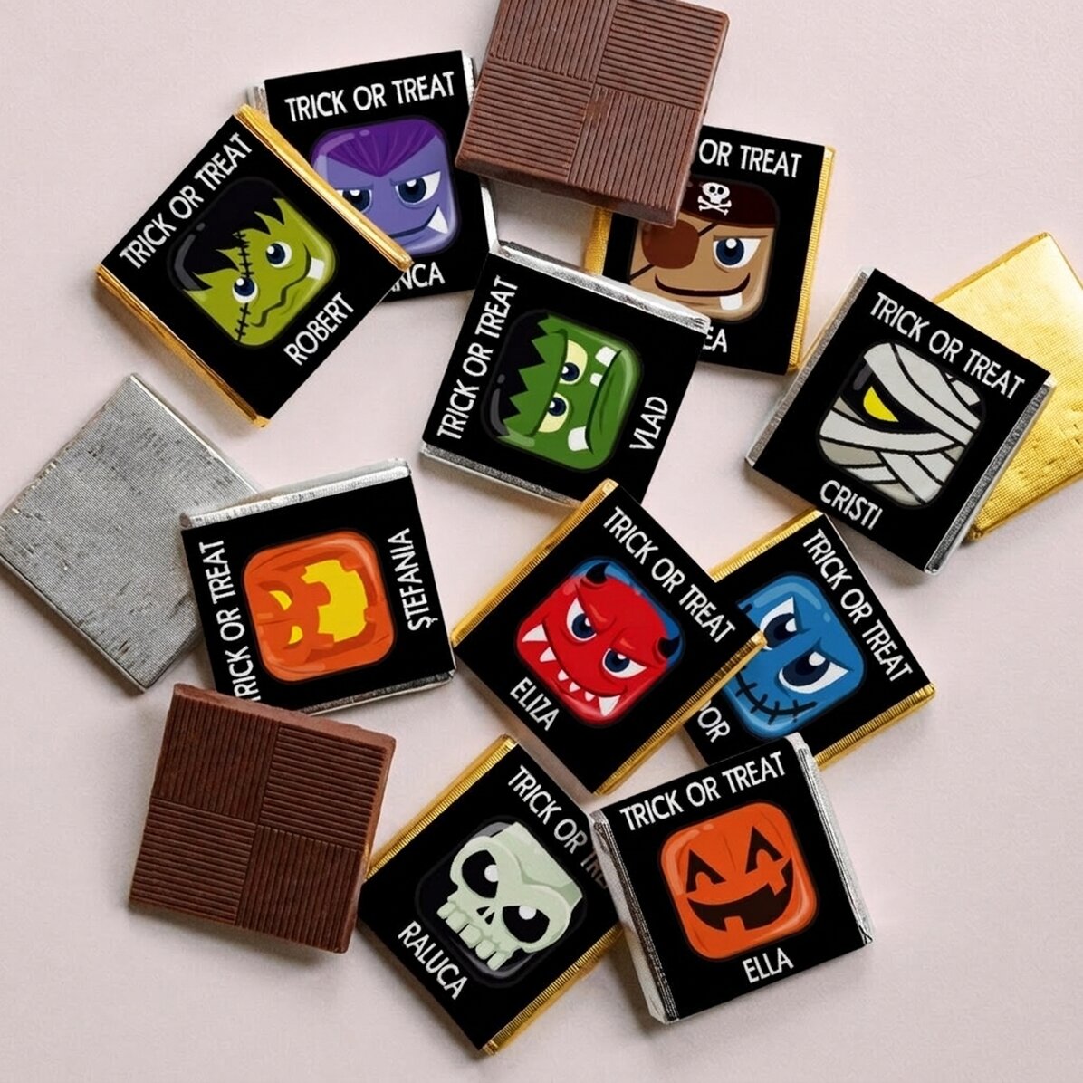 Lote de 10 minichocolates personalizados con texto: «Trick or Treat»