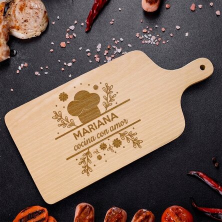 Tabla de cortar personalizada con mensaje: «Amor»