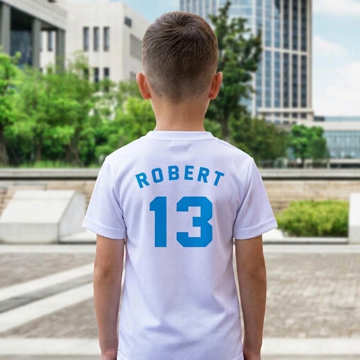 Camiseta deportiva para niños personalizada en la espalda con nombre y número - Apasionado del fútbo