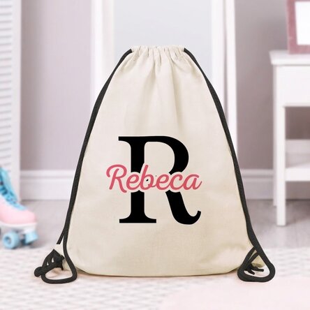 Mochila personalizada con nombre e inicial