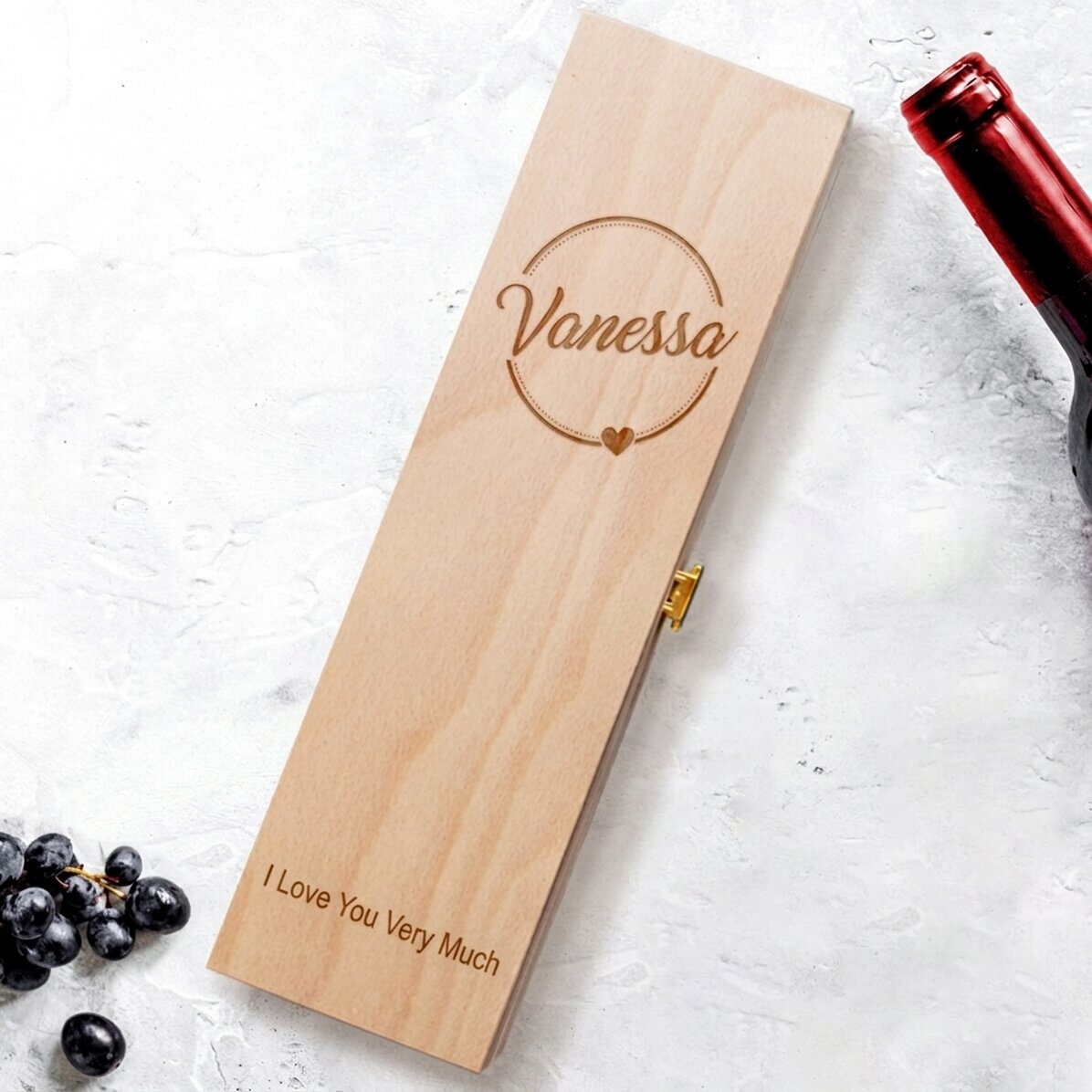 Caja de vino personalizada con nombre y texto