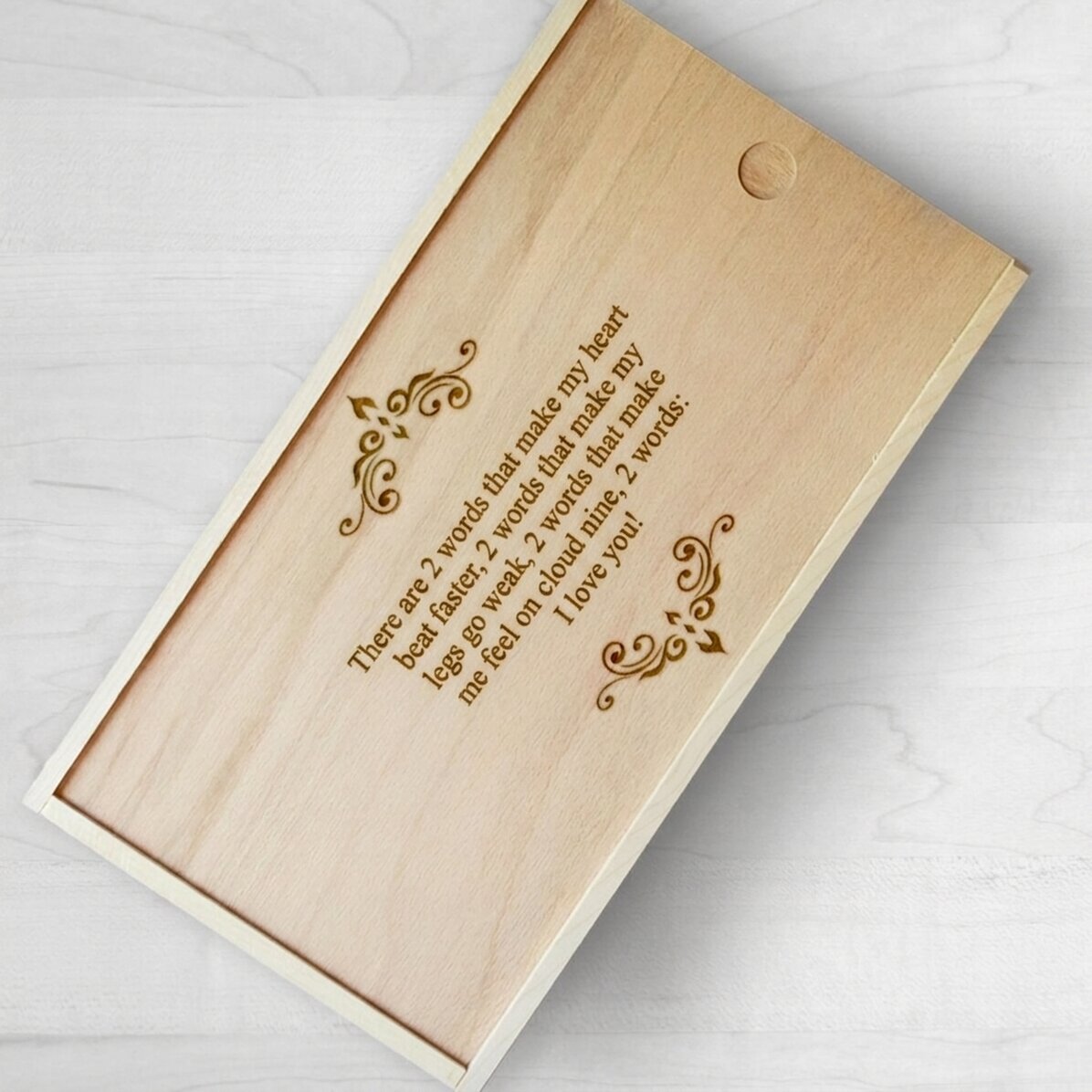 Caja de regalo personalizada de madera con mensaje