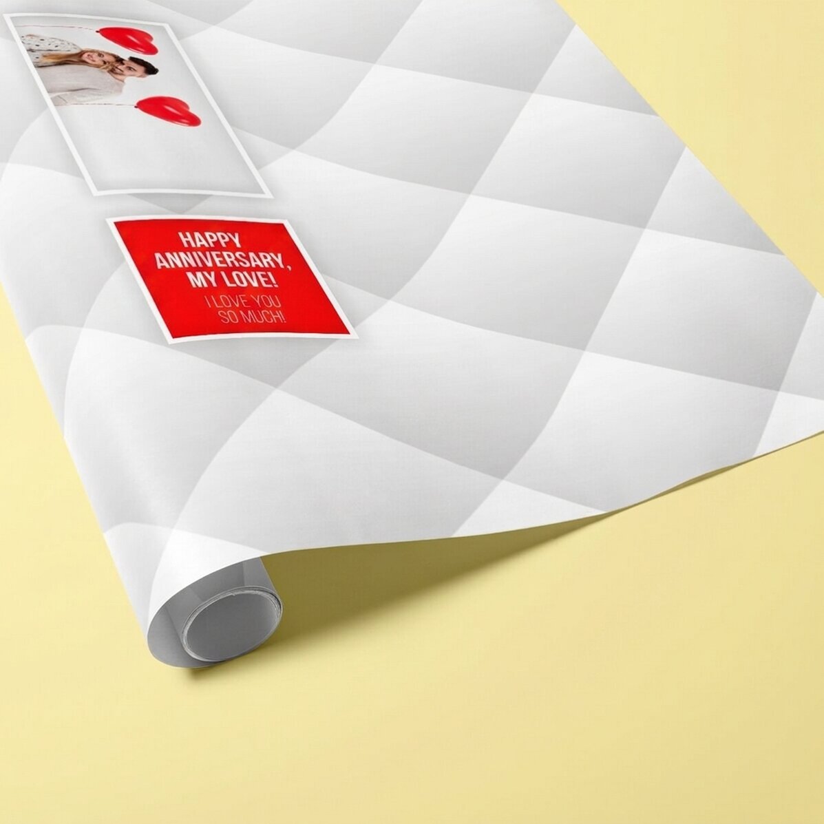 Papel de regalo personalizado con una foto y un texto