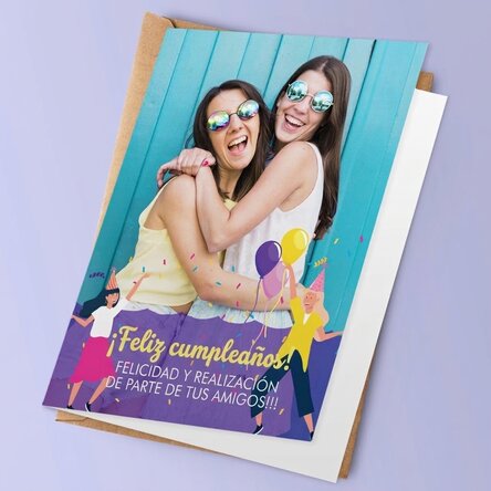 Tarjeta de felicitación personalizada con foto y texto: ¡Feliz cumpleaños!