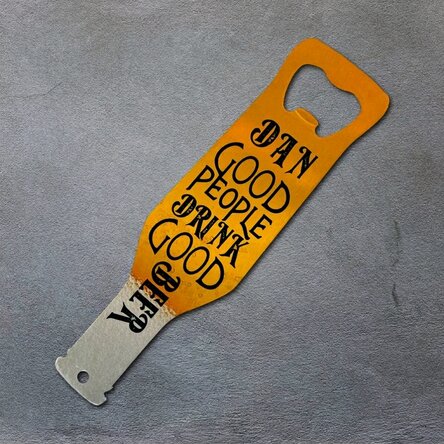 Abrecerras personalizado - La gente buena bebe buena cerveza