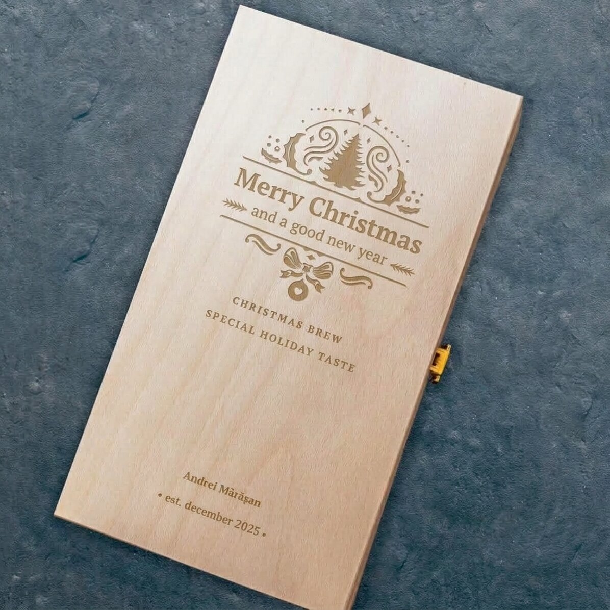 Caja de cerveza personalizada para tres botellas - Modelo navideño
