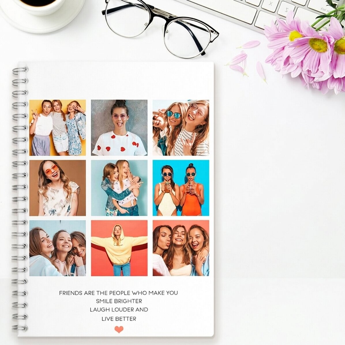Cuaderno personalizado con 9 fotos y texto - F.r.i.e.n.d.s