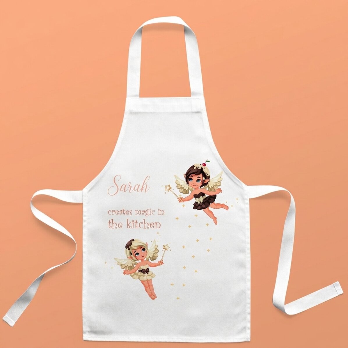 Taza personalizada para niños con texto: «Magia en la cocina»