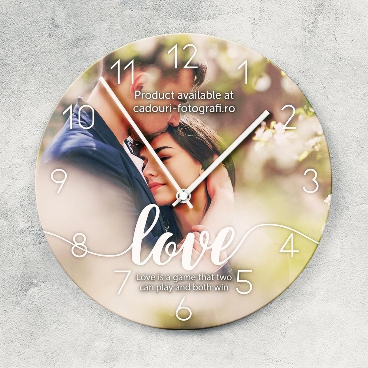 Reloj personalizado con una foto y un texto romántico: «Nosotros dos»