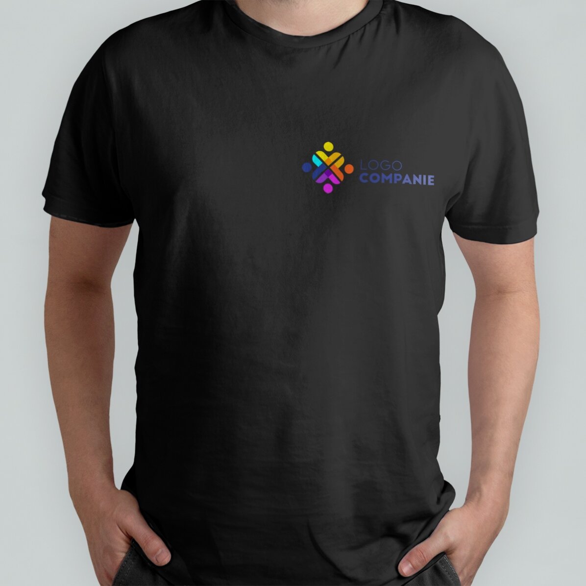 Camiseta de algodón personalizada con el logotipo en el lado izquierdo