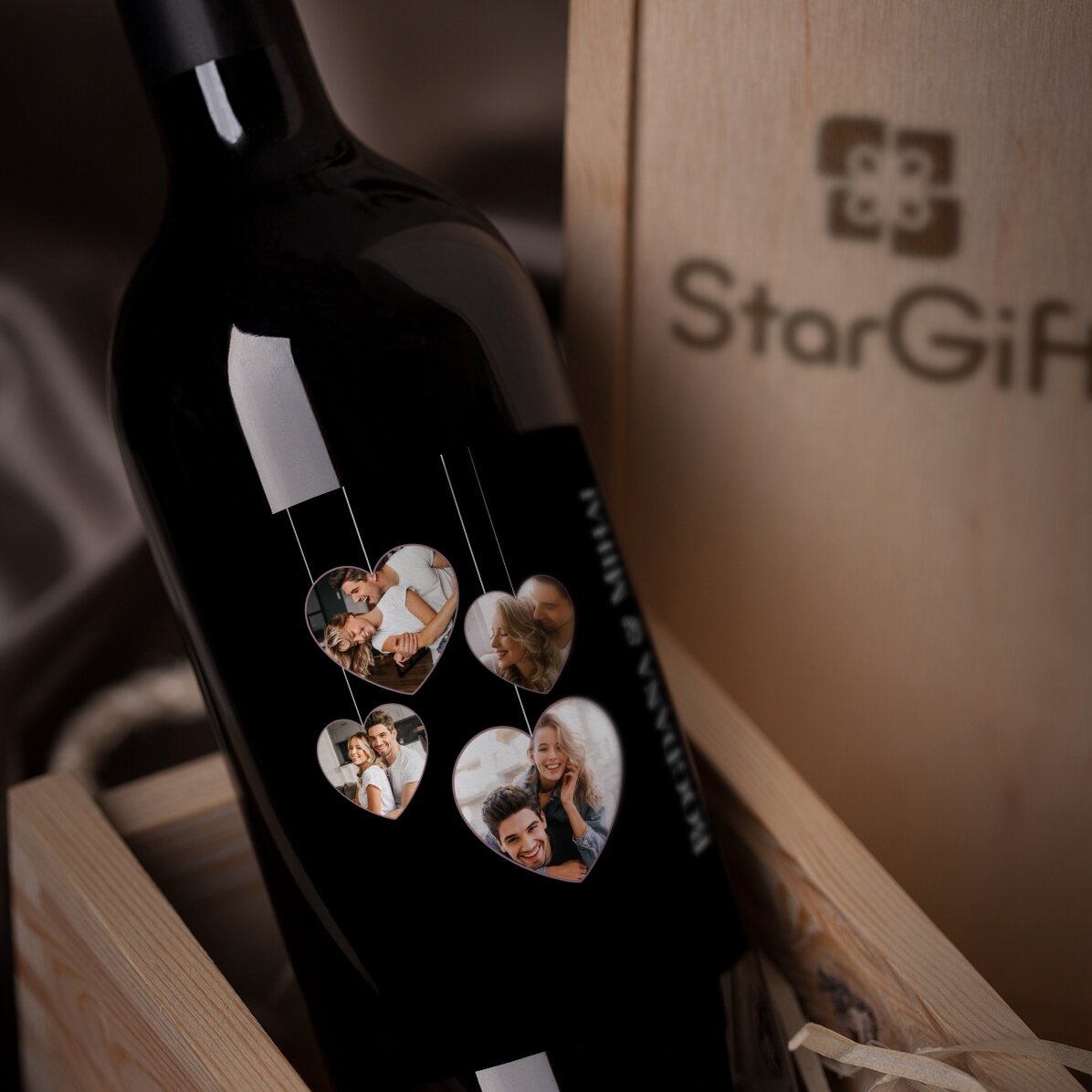 Vino personalizado con 4 fotos en forma de corazón para parejas