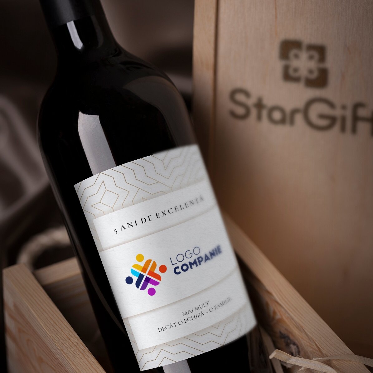 Vino personalizado con logotipo y texto - Aniversario de la marca