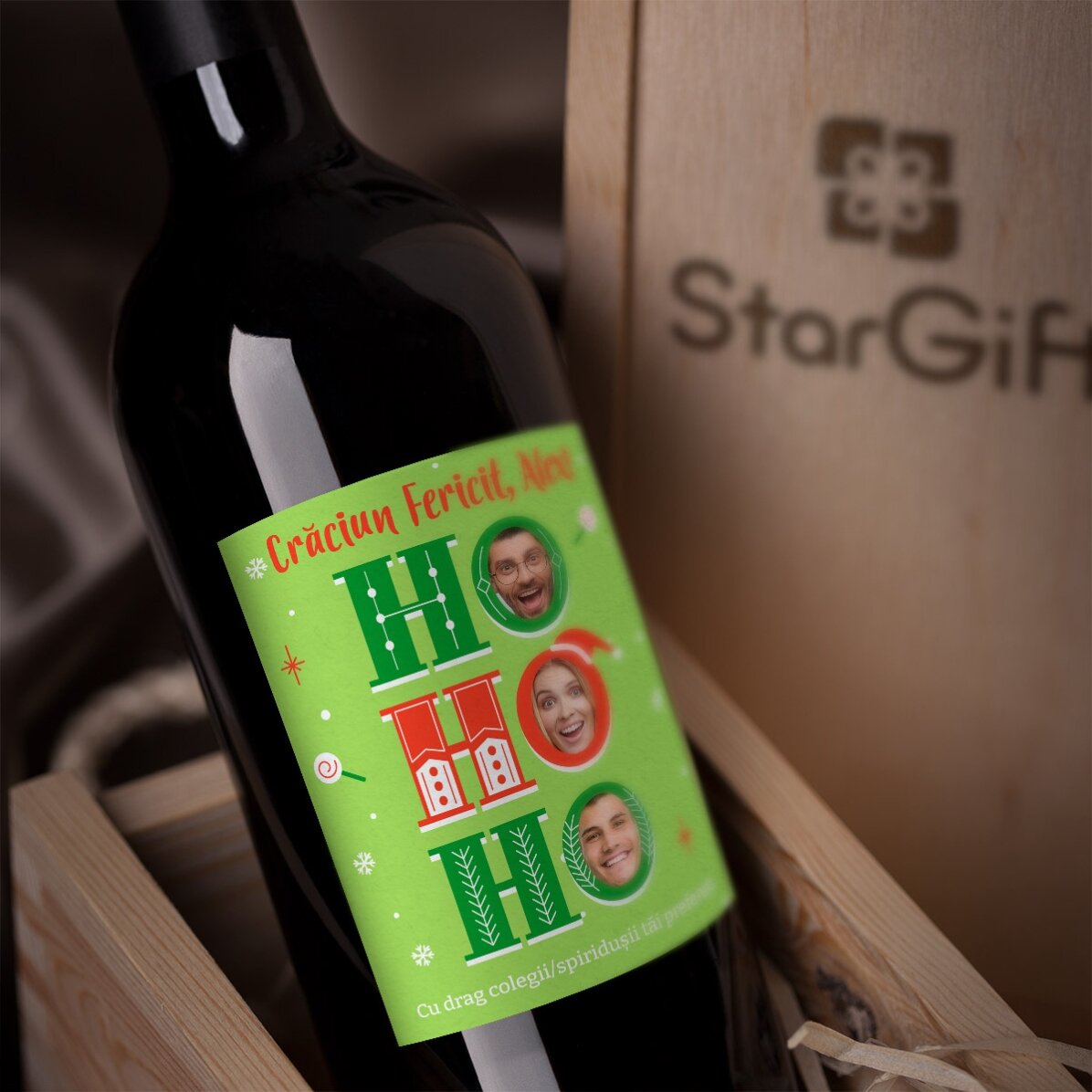 Personalised wine with message and 3 Christmas photos - HO HO HO