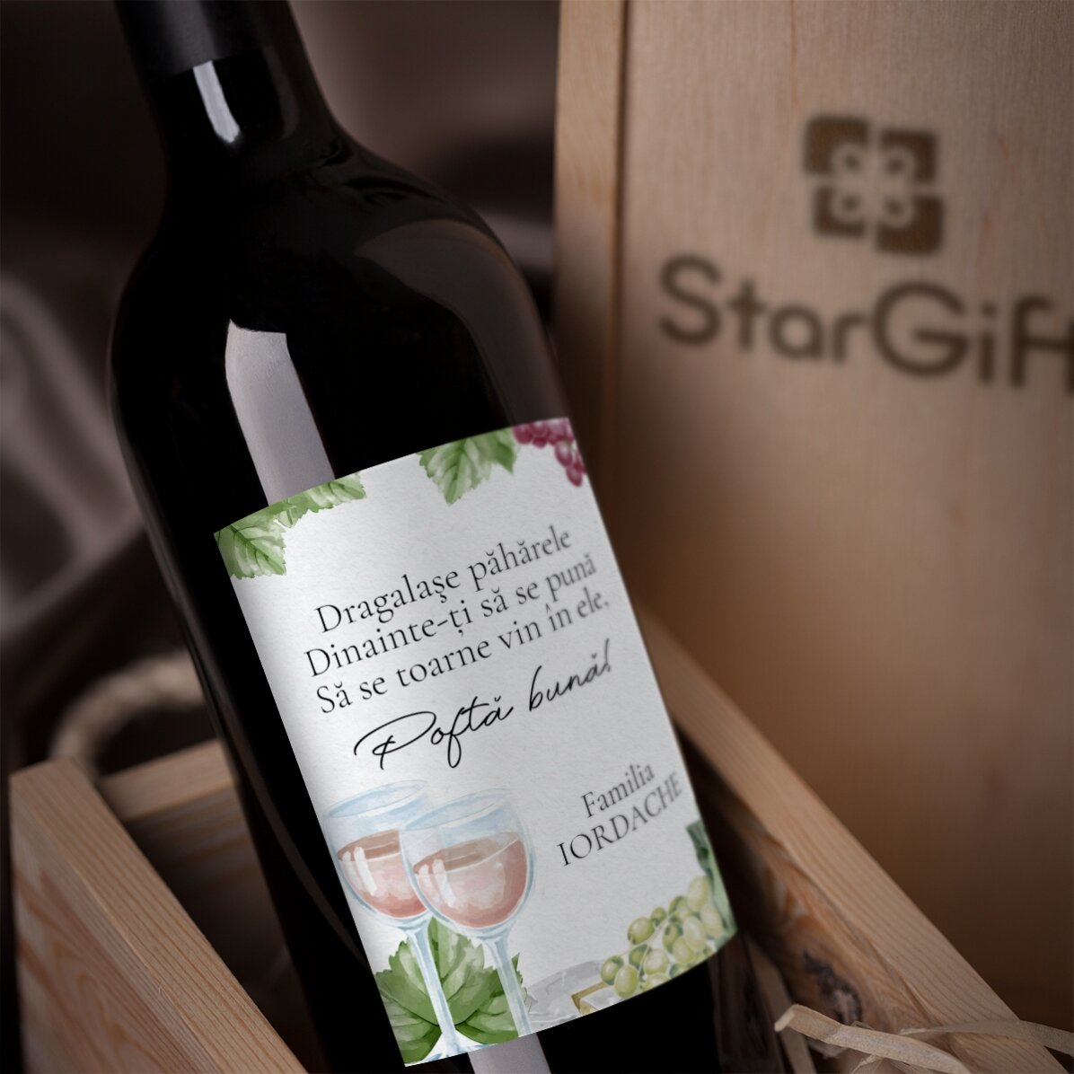 Vino personalizado con texto: «¡Buen provecho!»