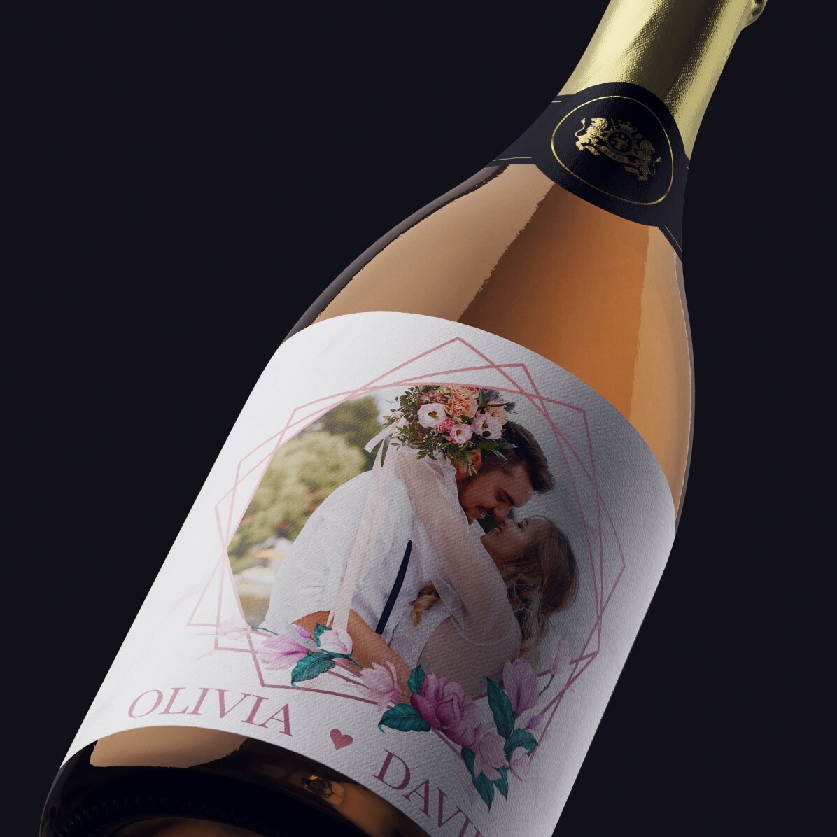 Vino espumoso personalizado con una foto y un texto: «Momentos en pareja»